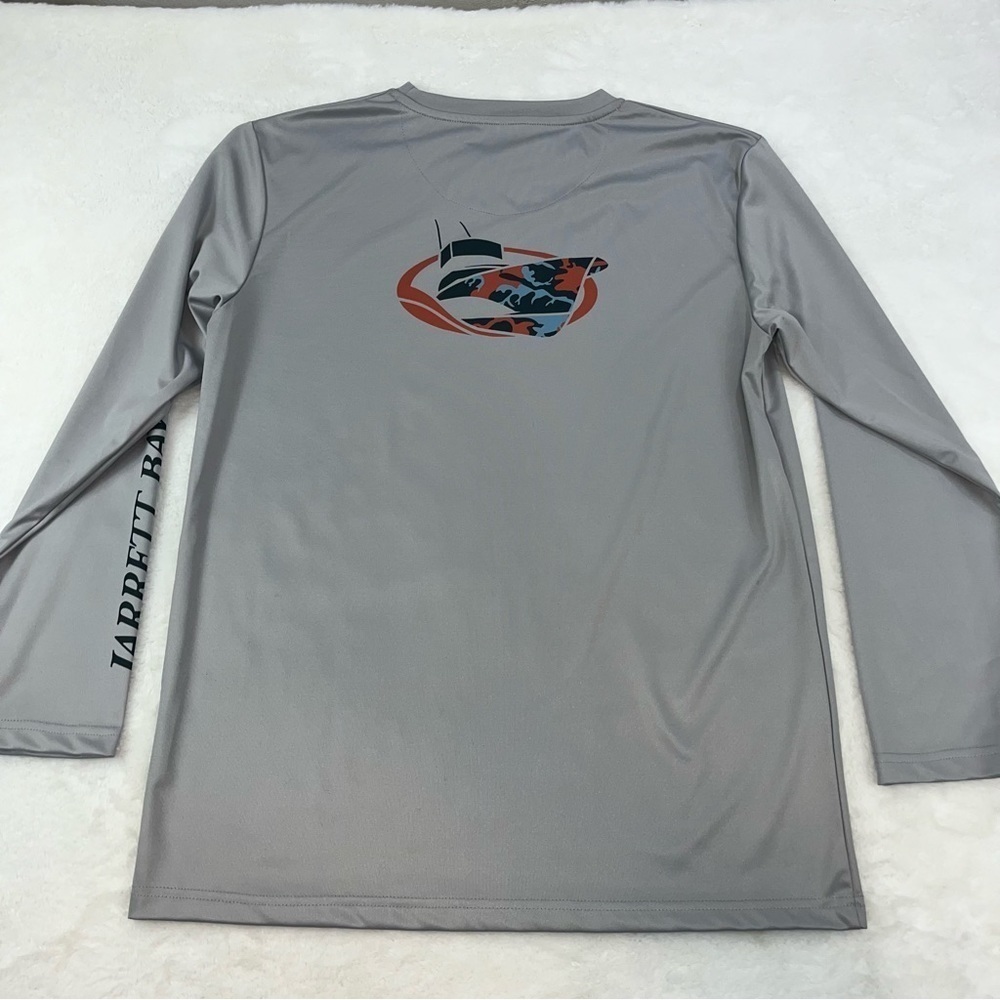 Jerret Bay Long Sleeve Men’s Performance Shirt Size Large Gray Sleeve Graphic